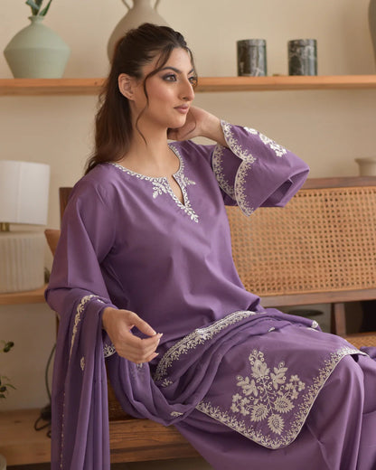 Lilac Embroidered 3 Piece Stitched