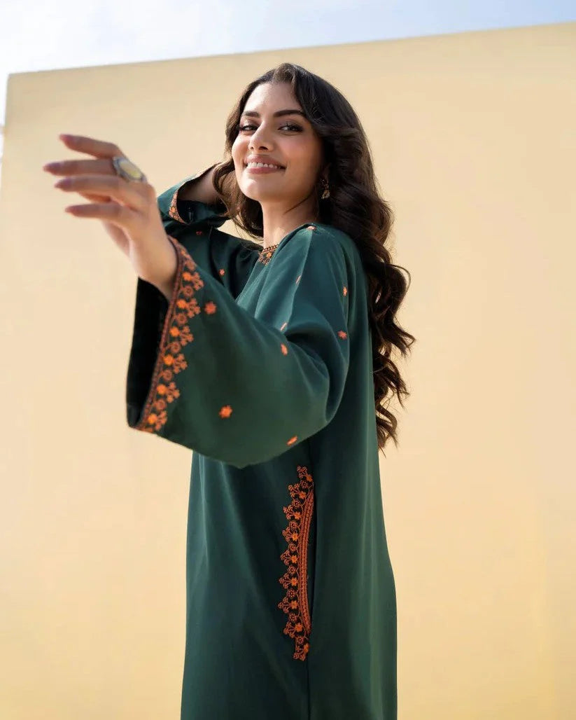 Luxury Embroidered Grace 2-Piece Stitched