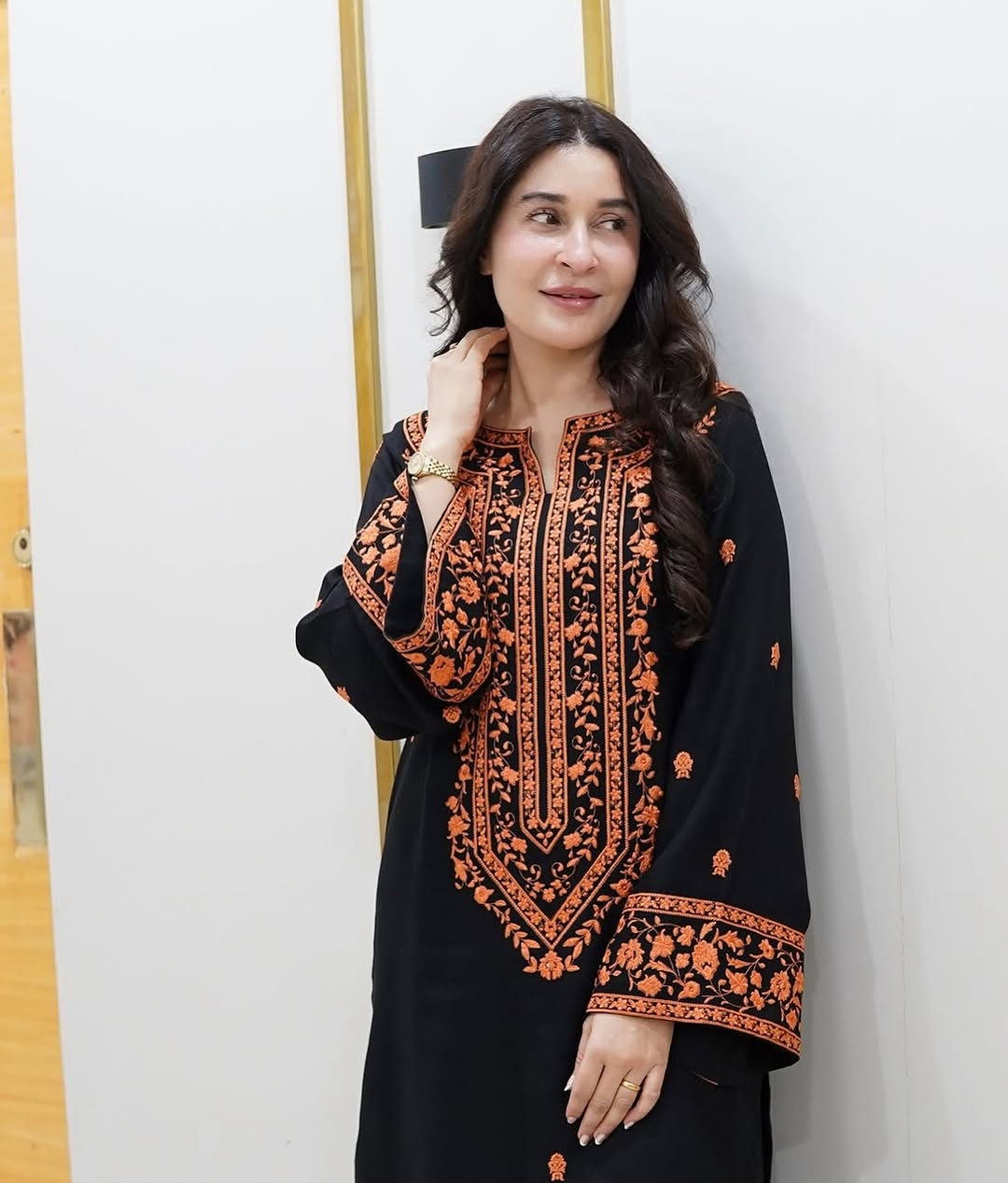 Luxury Embroider 2 piece stitch